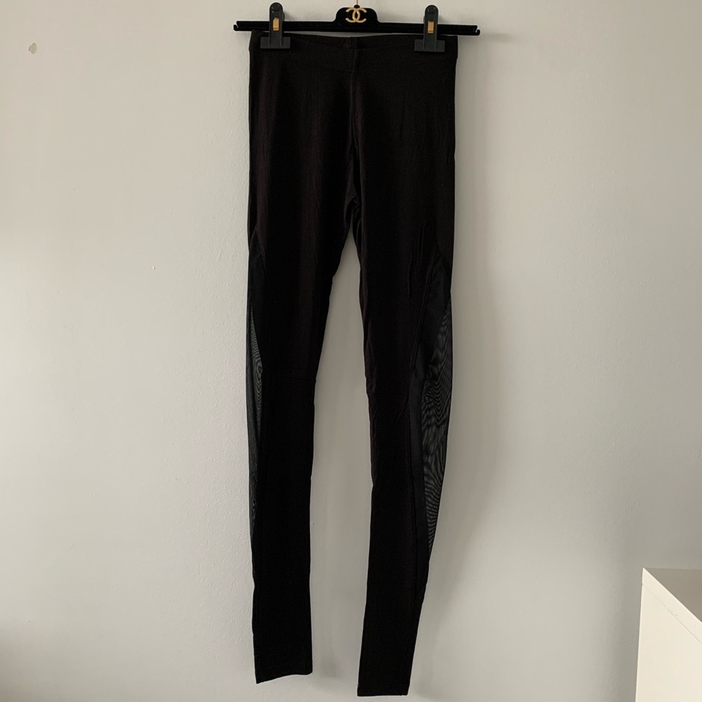 Topshop leggings size US 4 mesh diamond cutouts